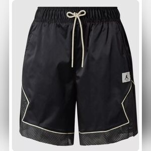 NWT 2X Jordan Essentials Blk Diamond Mesh Loose Fit Shorts